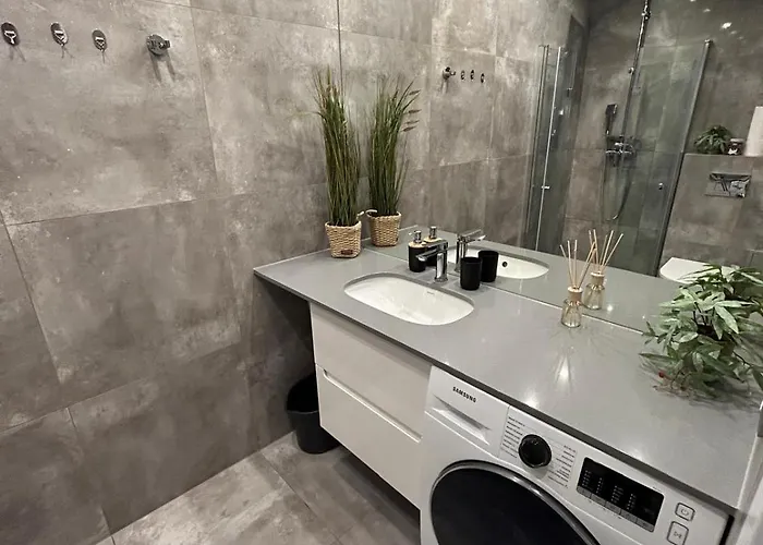 Lägenhet Targowa L1 *